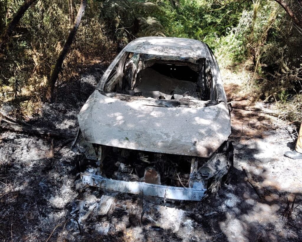 carro incendiado