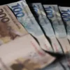 dinheiro lucro bancos