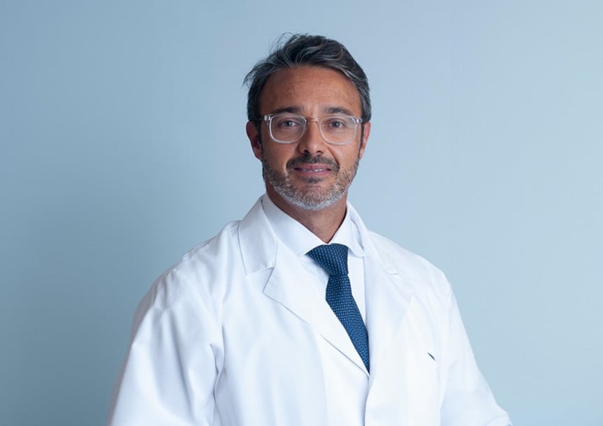 médico