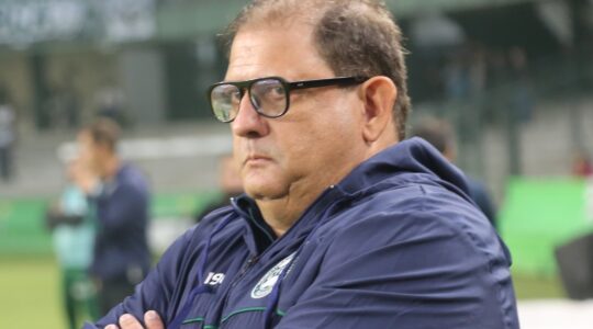Guto Ferreira