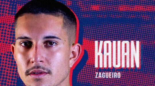 Zagueiro Kauan reforça o Paraná Clube