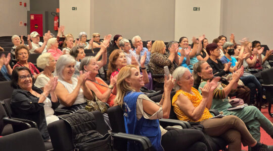 Ensaio aberto para idosos da Ladies Ensemble – foto Fabiano Camargo (1)