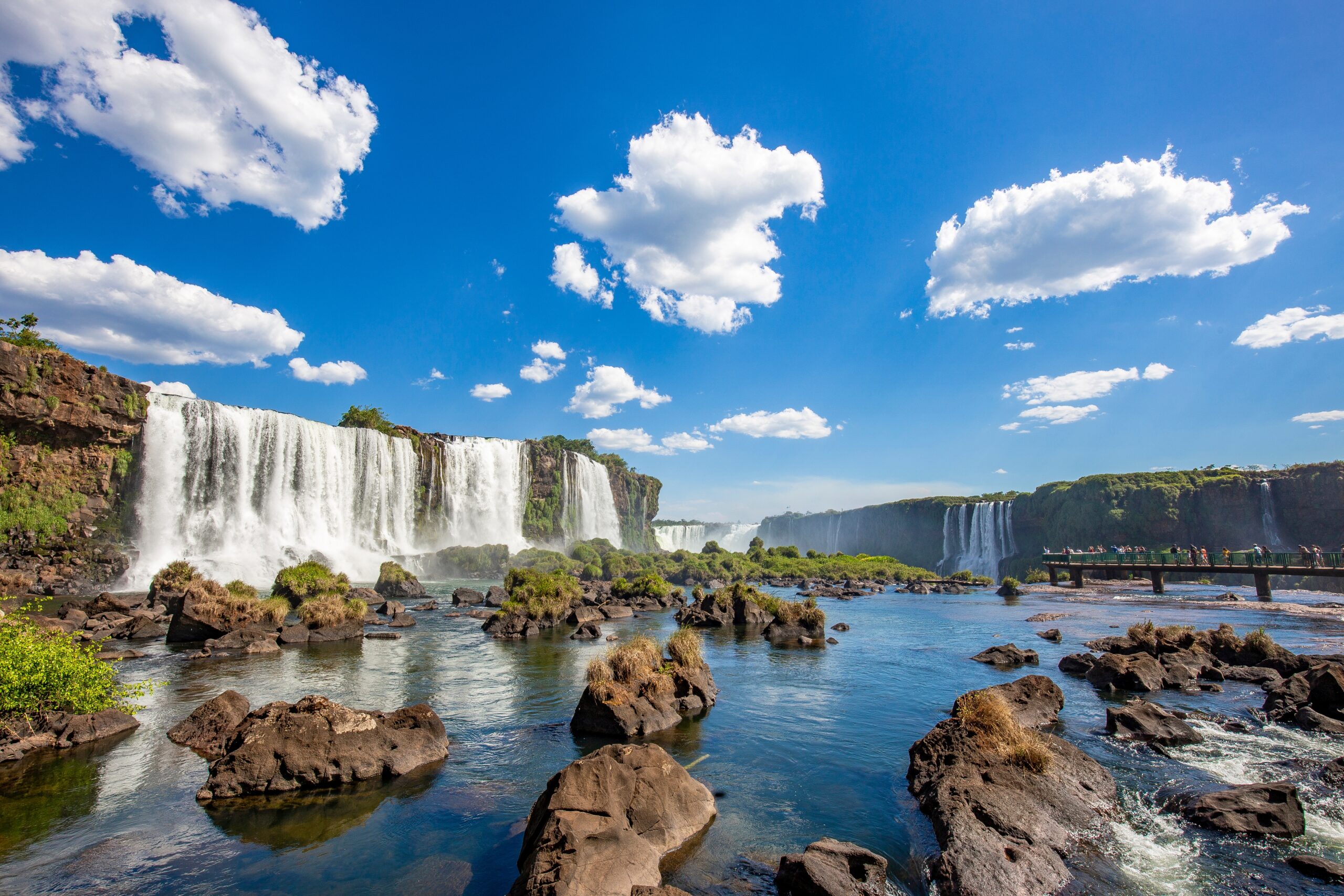 View,Of,The,Iguazu,Falls,,Border,Between,Brazil,And,Argentina.