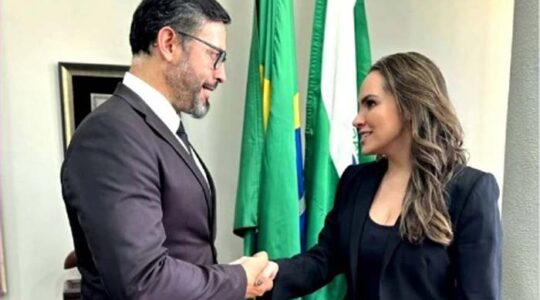 Sedenir e maria victoria