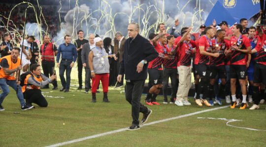 Mario Celso Petraglia, presidente do Athletico Paranaense