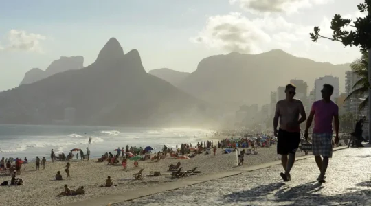 frio_praia_ipanema_rio_de_janeiro_tmazs_abr_20220901_0644