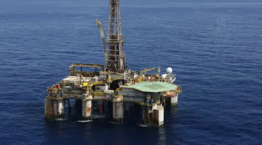 petroleo ira israel