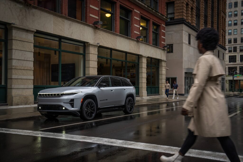 2024 Jeep® Wagoneer S Launch Edition