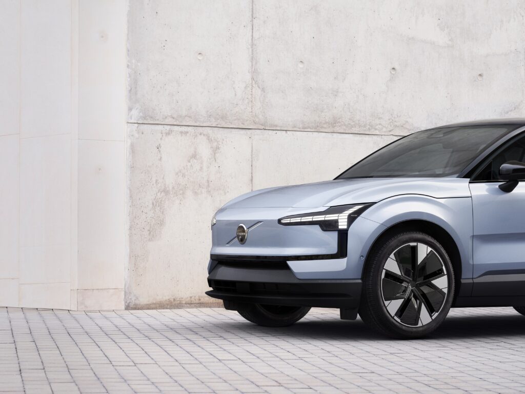 Volvo EX30 exterior
