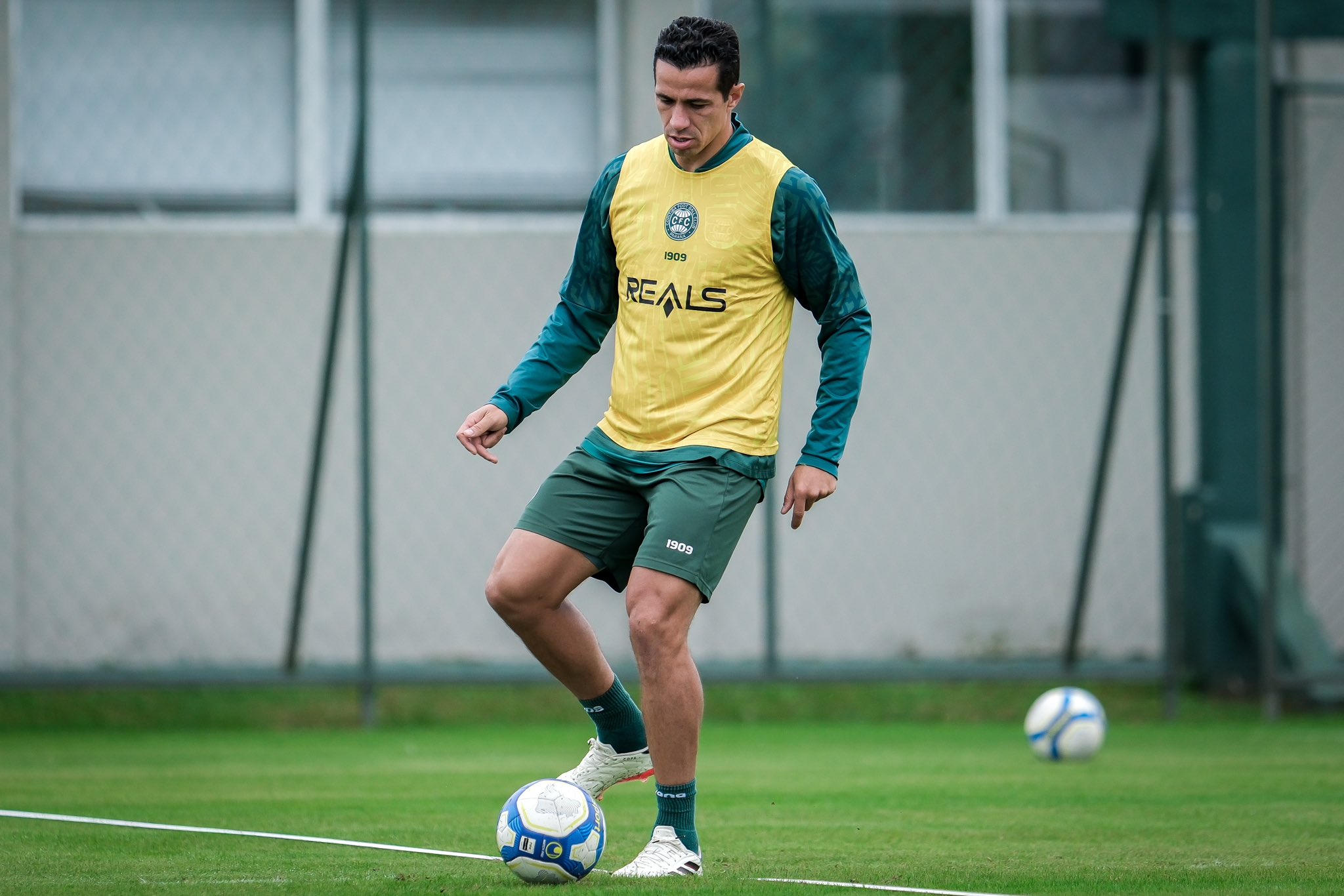 Leandro Damião