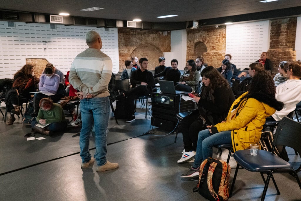 Inscrições para as oficinas do Olhar de Cinema são gratuitas – Cred Walter Thoms