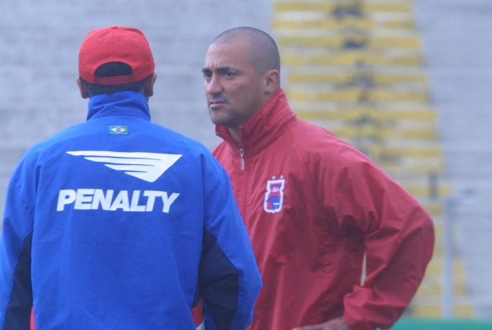 O zagueiro e líbero Nem, ex-Paraná Clube e Athletico Paranaense