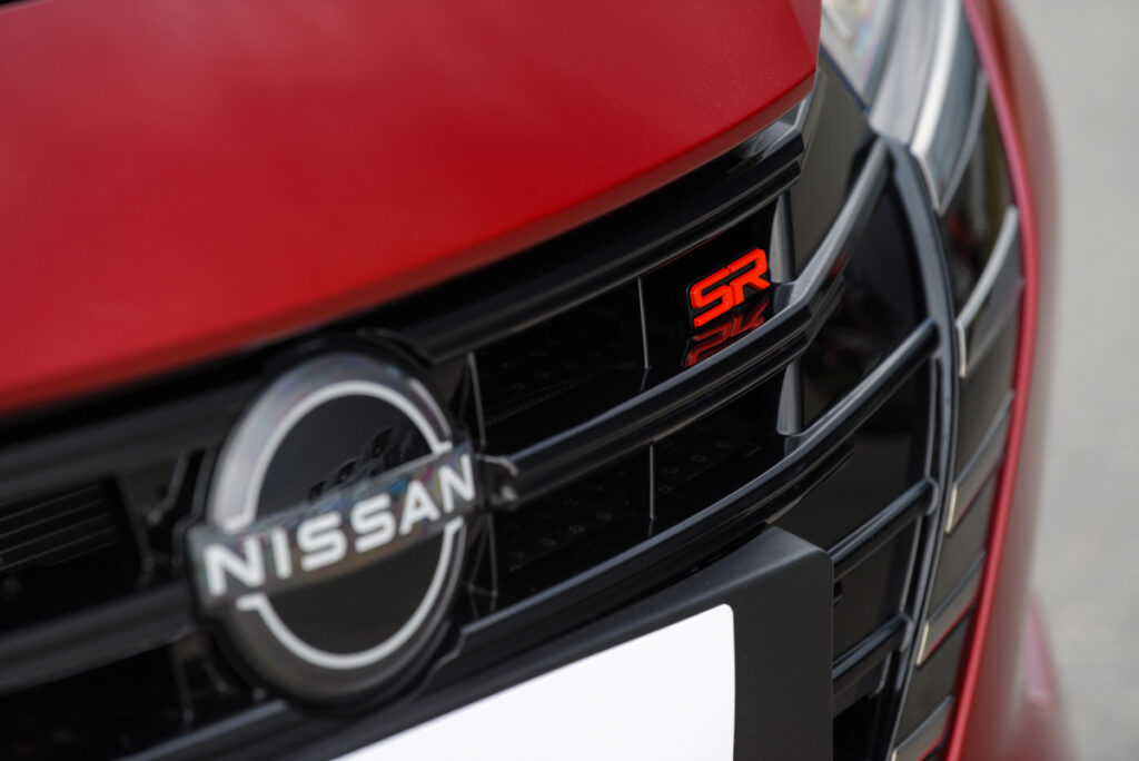 Nissan Versa SR