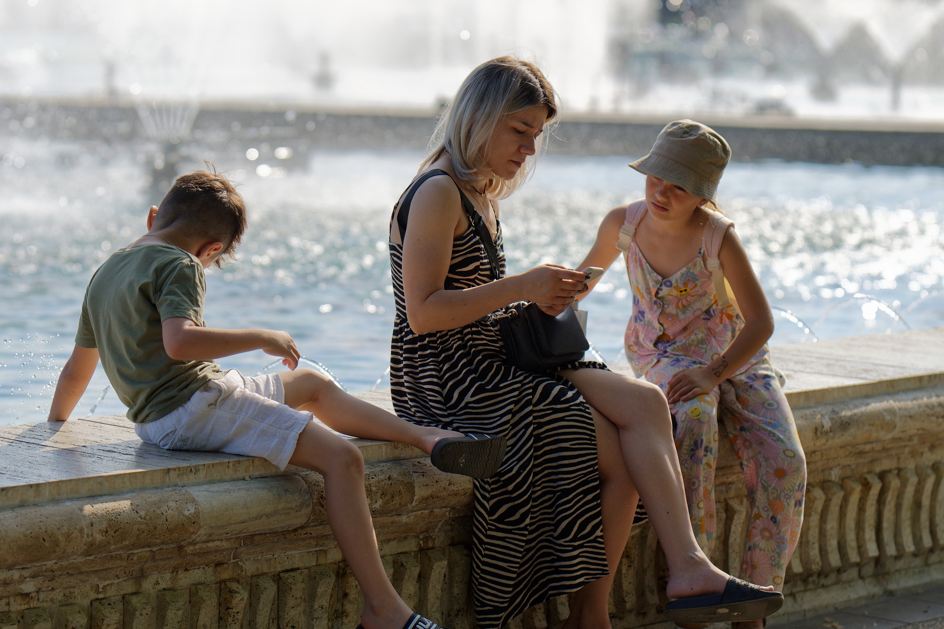 family-7244468_1920