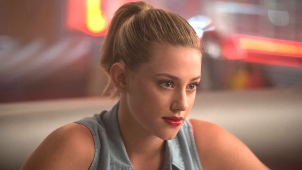 lili-reinhart-riverdale