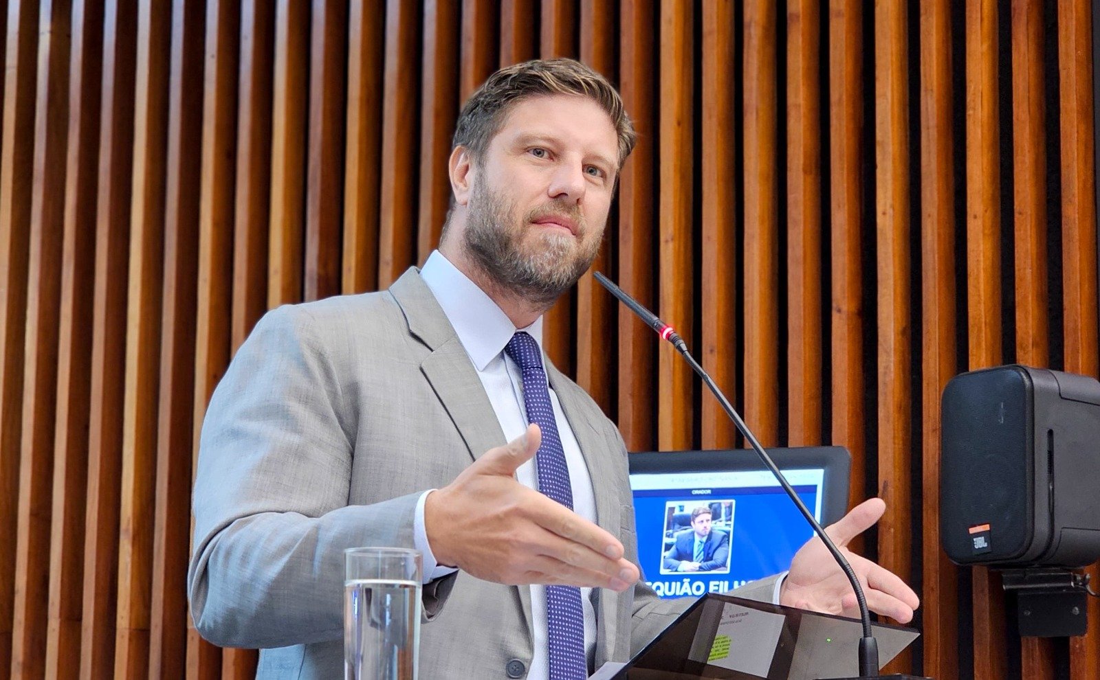 requião filho barragens projeto