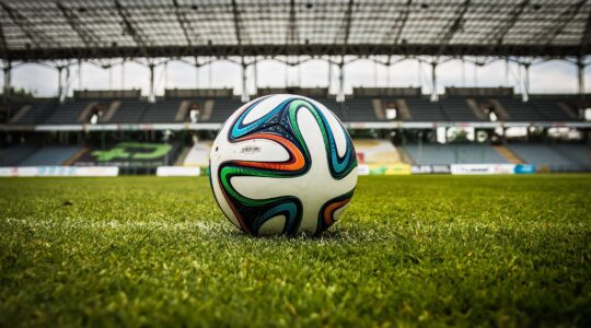 soccer-488700_1920