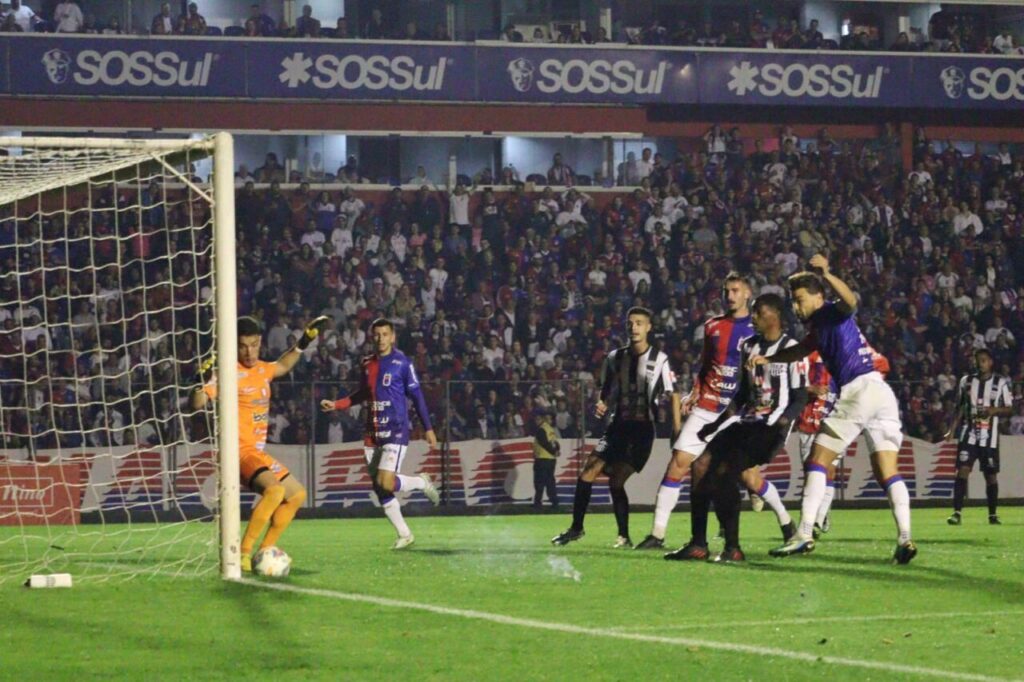 21parana04