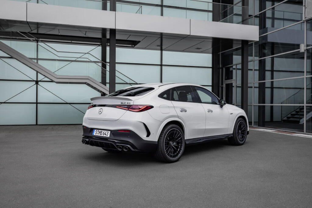 Mercedes-AMG GLC 43 4MATIC Coupé
Mercedes-AMG GLC 43 4MATIC Coupé