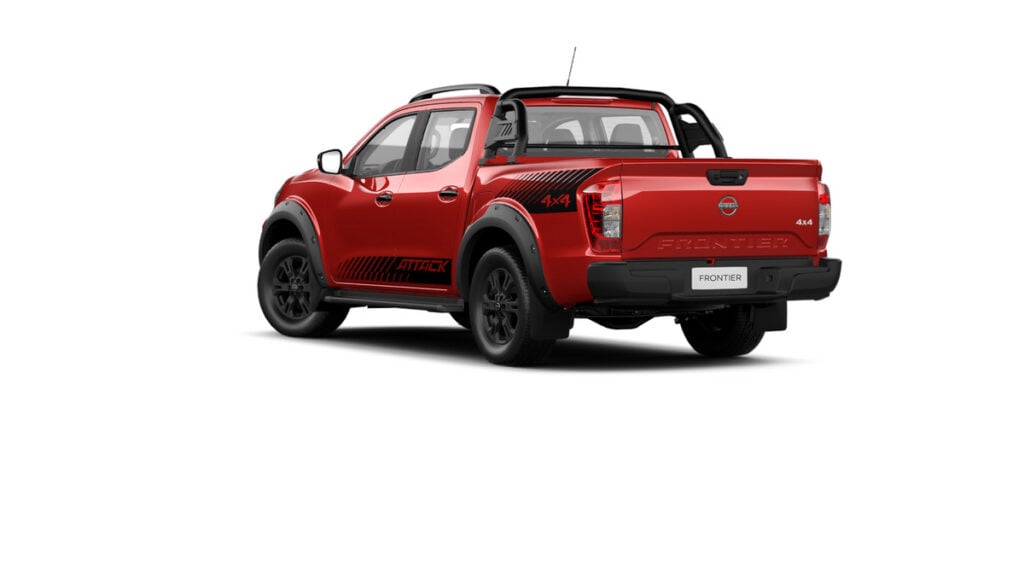 Nissan Frontier Attack 2025 ganha novidades estéticas