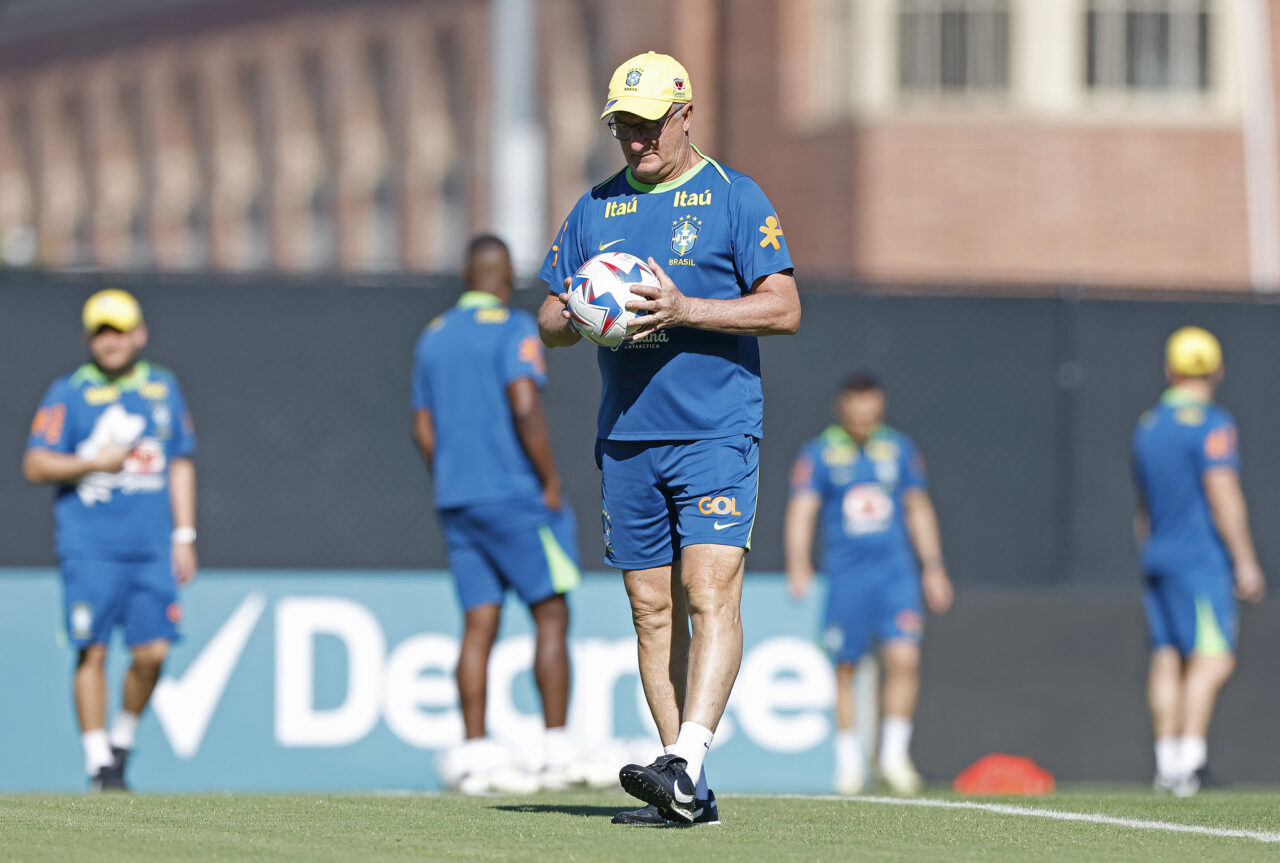 O técnico Dorival Júnior, da seleção brasileira: jogo em Curitiba