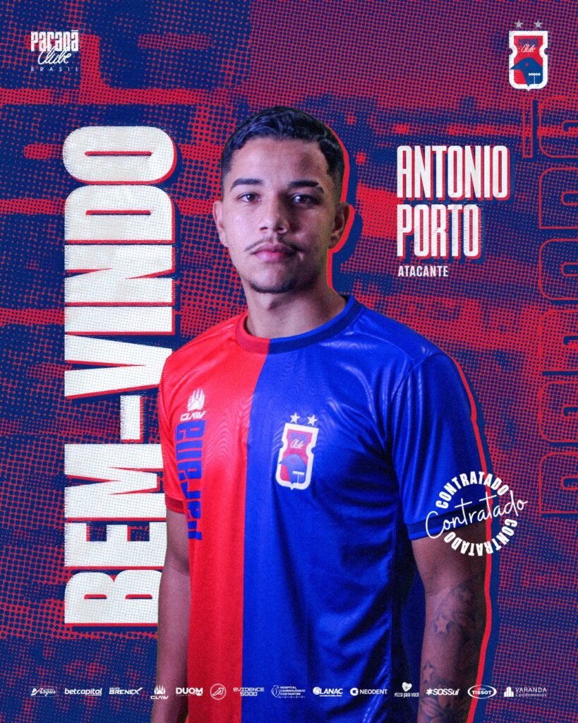 O centroavante Antonio Porto do Paraná Clube
