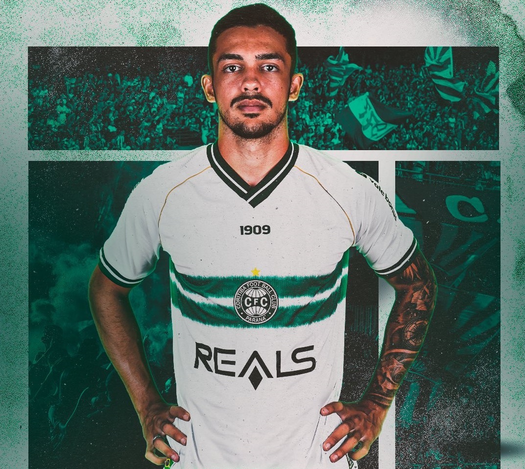 O volante Bernardo renova contrato com Coritiba