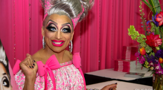 Bianca_del_Rio_at_Dragcon_2018_by_dvsross