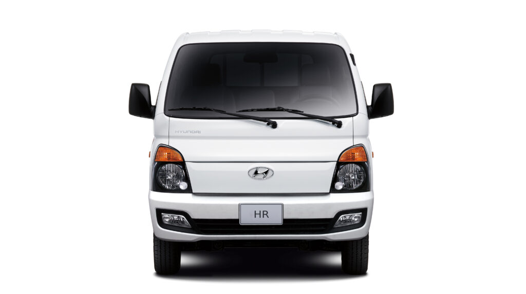Caminhao-leve-HR-comeca-a-ser-vendido-na-nova-rede-Hyundai_3