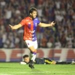Alex Nemetz comemora em Paraná Clube x Patriotas