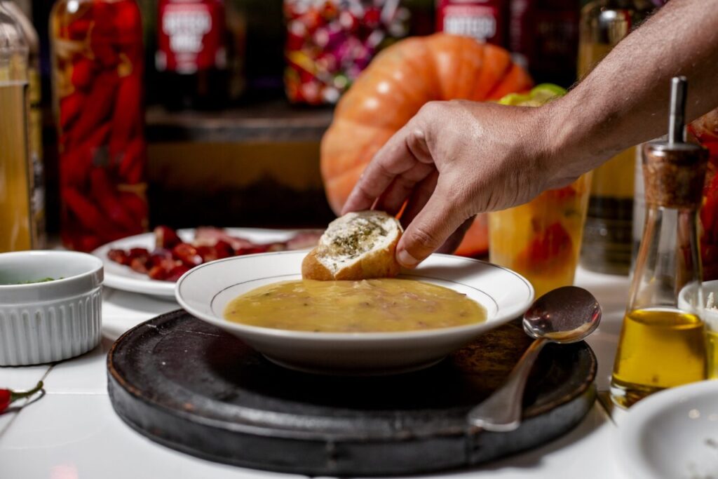 Sopas_Quermesse-Nakayana-Teixeira