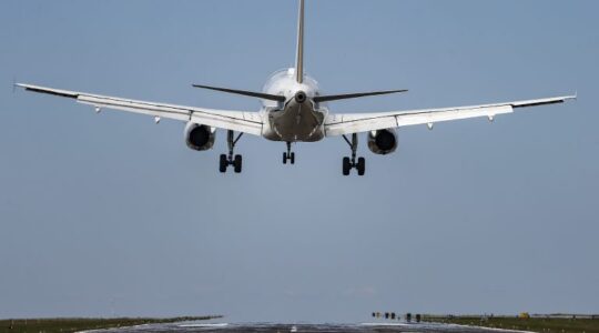aeroportos curitiba e foz comissão de turismo