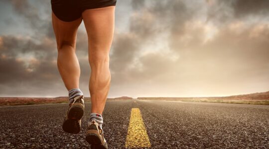 jogging-2343558_1920