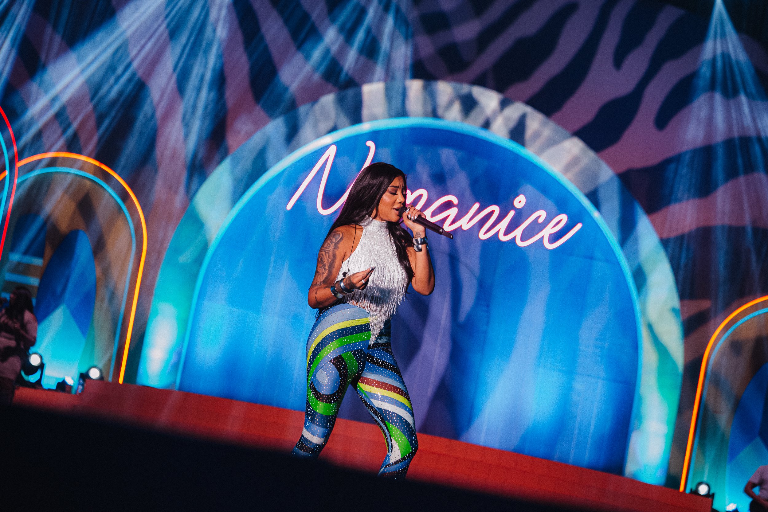 numanice-08-07-@amnndamelo-2301