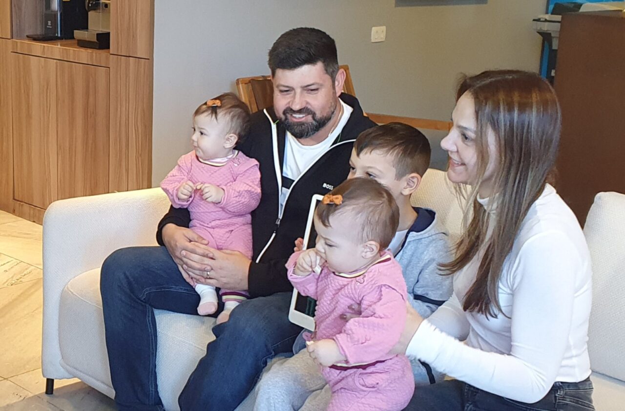 Paciente Ricardo Fratin, com a familia