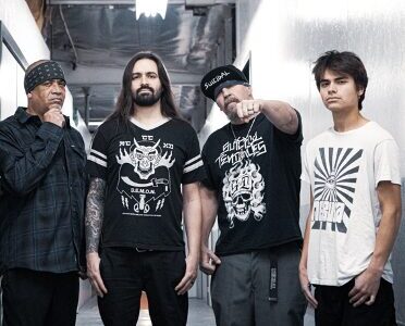 suicidal tendencies em curitiba no dia 14 de julho