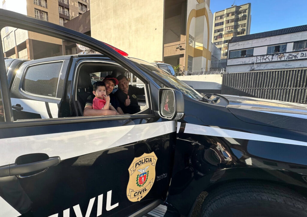 02policia2