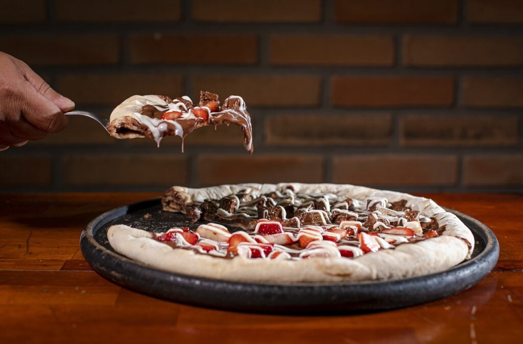 A-pizza-doce-deve-ter-queijo