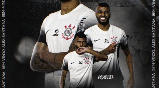 O volante Alex Santana trocou o Athletico pelo Corinthians