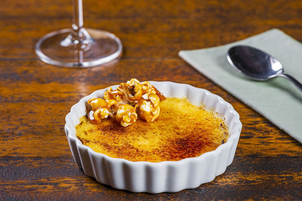 Creme-brulee-de-pipoca-foto-Rodrigo-Pierrot