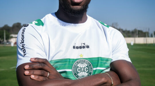 Eryc Castillo, 'La Culebra', novo reforço do Coritiba