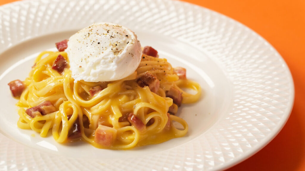Receita de Macarrão Carbonara com Ovo Poché – Todeschini