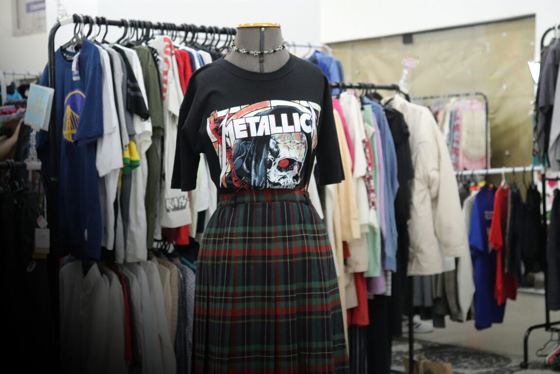 brecho sai do armario rock n roll