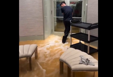drake mansao inundada