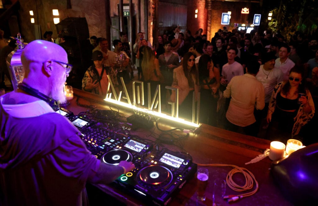 DJ NEO CLASSICCONSELHEIRO DO TRIBUNAL DE CONTASLUIS FERNANDO GUIMARAES