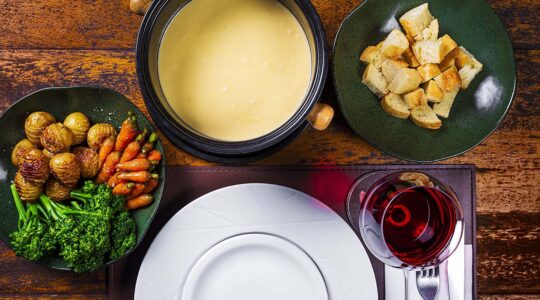 fondue de queijo maria eugenia