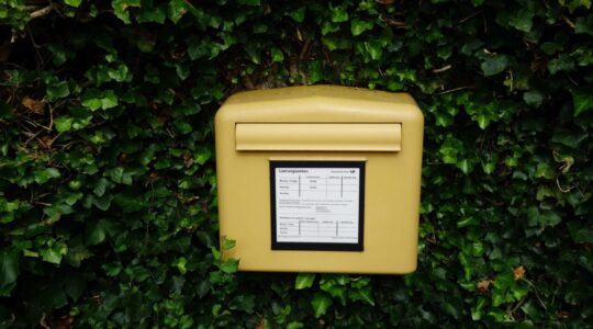 letter-box-3606336_1920