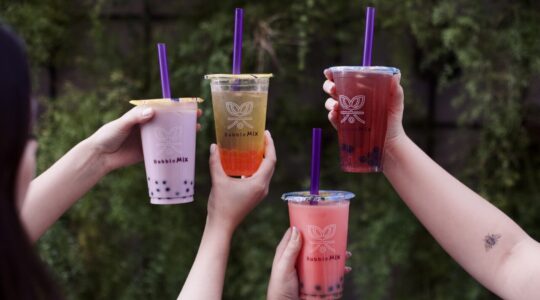 linha-Yakult—divulgacao-Bubble-Mix–1-
