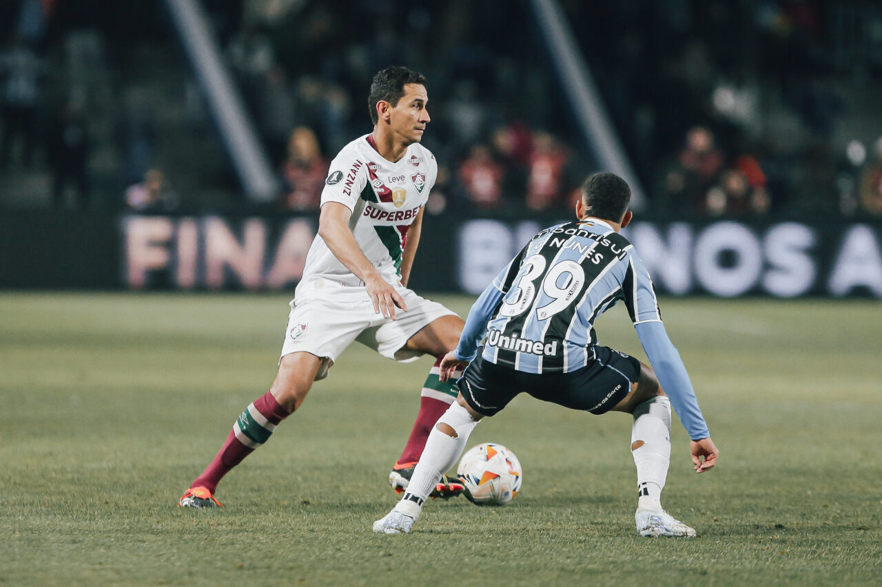 Grêmio e Fluminense no Couto Pereira