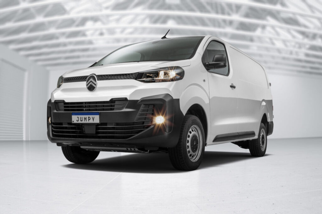 Citroen_Jumpy_Cargo_My25012
